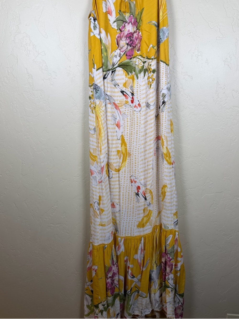 Anthropologie One September Paradiso Koi Fish
Halter Maxi Dress Size Medium - Picture 7 of 8